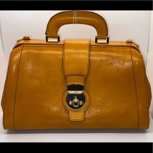 DIVINA FIRENZE ITALIAN CARAMEL DOCTOR HANDBAG